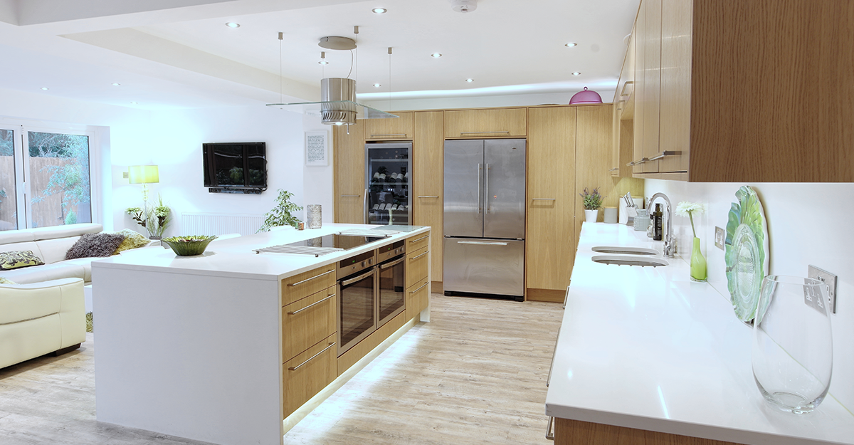 bespoke fitted oak flat door contemporary kitcehen maidstone